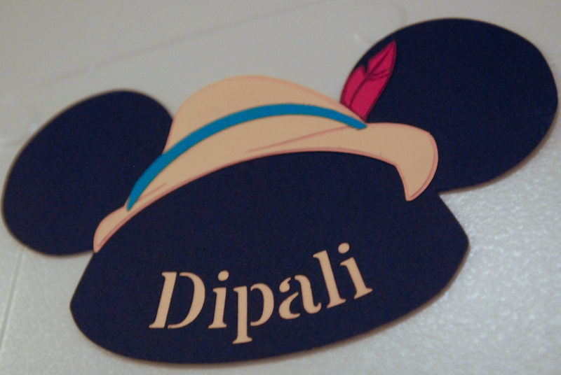 Disney Cruise Door Decorations, Lille Mickey Ear hat name sign | domesticated-engineer.com